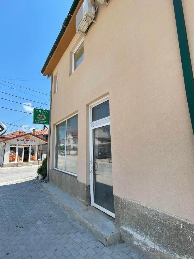 Vila 5 Hotel Prilep Eksteriør billede